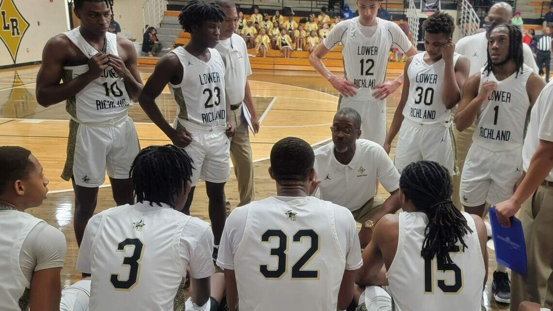 Lower Richland, Lexington roll in SC playoffs. Plus, how other local teams fared