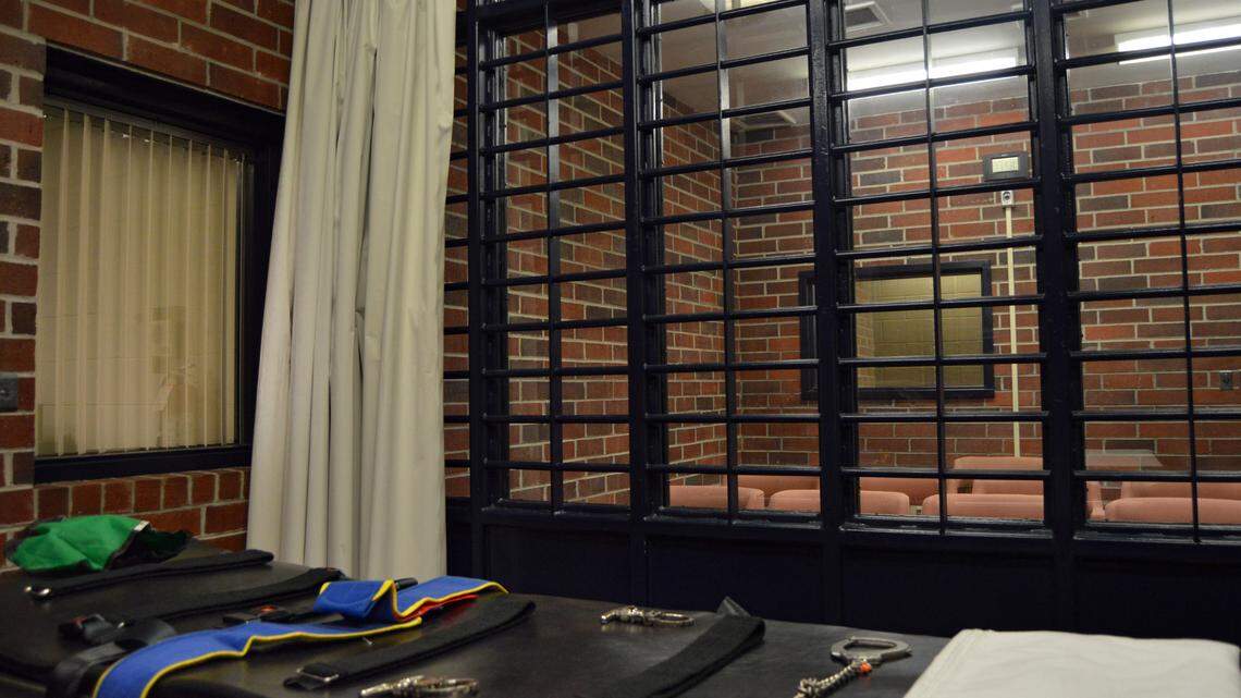 Clemency petitions for South Carolina’s double murderer given to Gov. McMaster