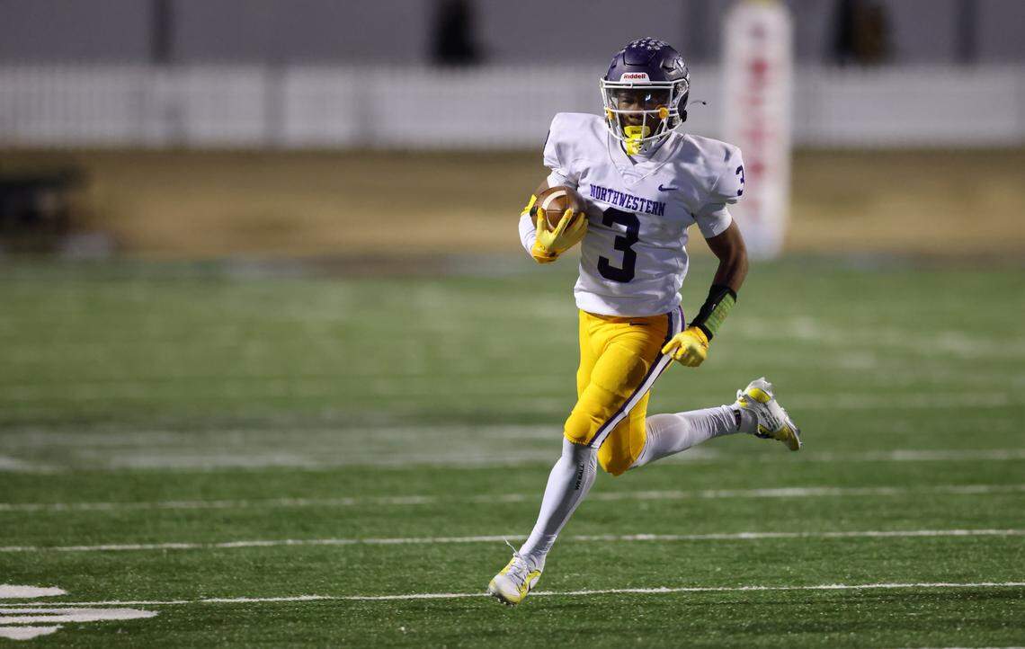 Kameron Vance (3) of Northwestern carries the ball during the Class 5A-D2 football state championship game at Oliver Dawson Stadium in Orangeburg on Saturday, December 14, 2024.