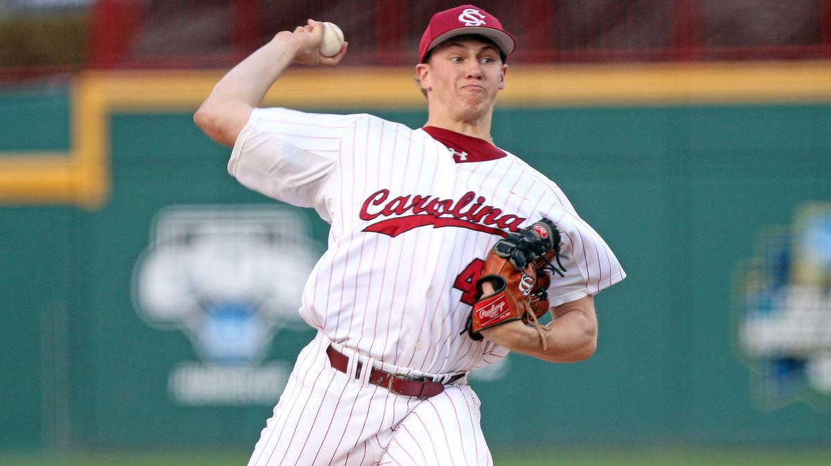 South Carolina baseball’s Wesley Sweatt pitches against Georgia on Friday at Founders Park.