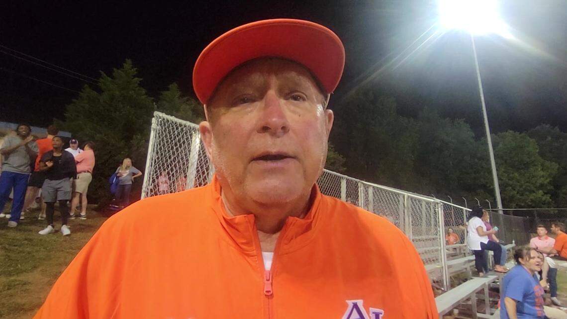 Andrew Jackson baseball coach Mike Lucas