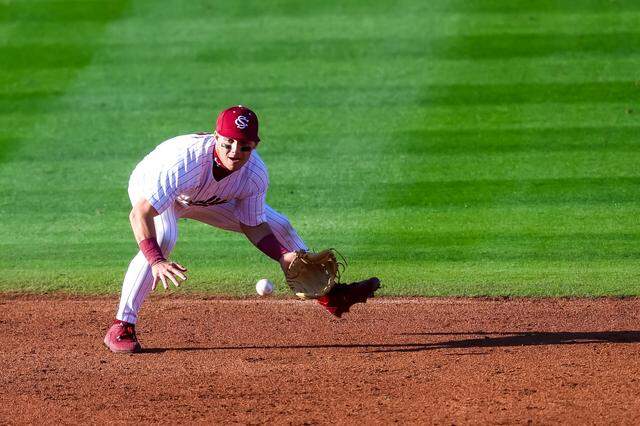 South Carolina Gamecocks infielder Henry Kaczmar (7) fields a ground against the Milwaukee Panthers during their game at Founders Park 2/21/25.
