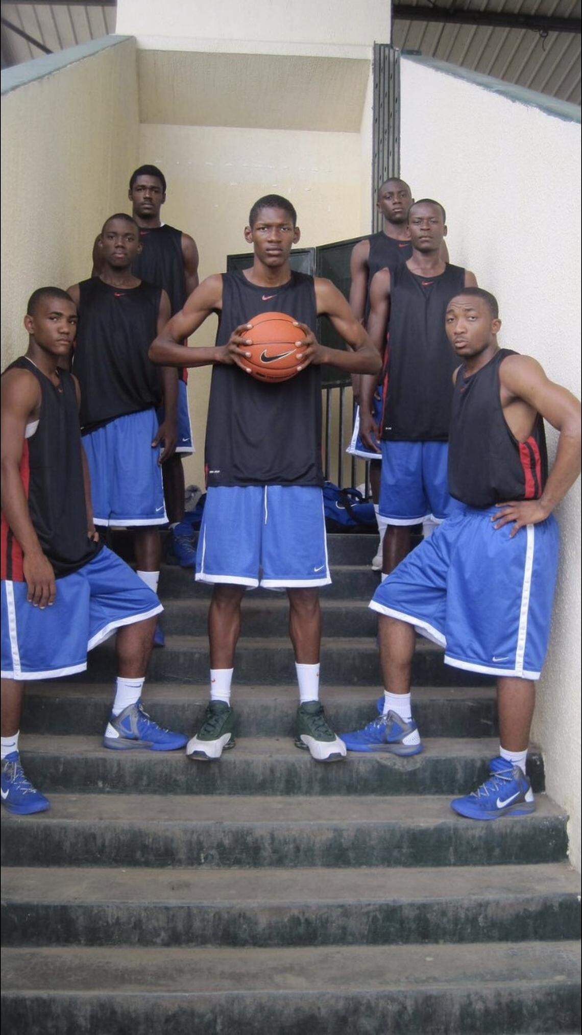Chris Silva (center) and the Gabon junior national team