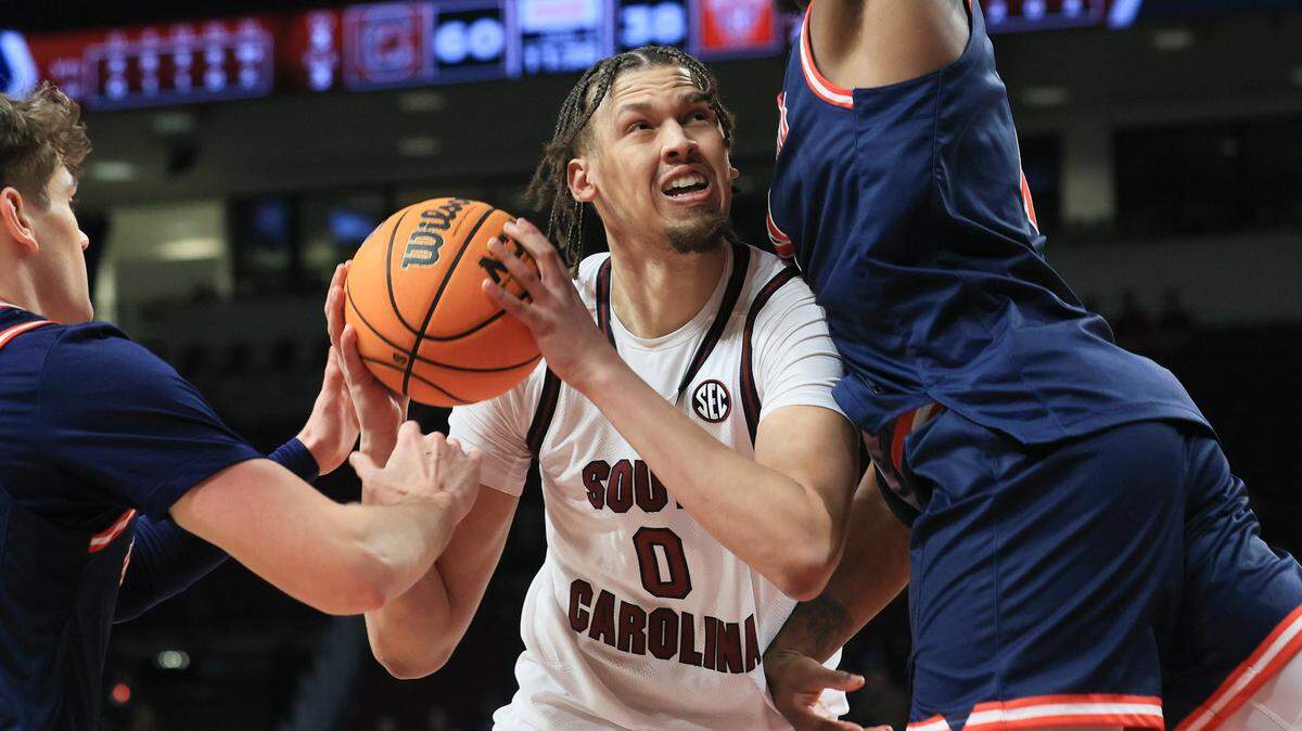 South Carolina's Jordan Butler (0) plays Radford at Colonial Life Arena on Tuesday, November 18, 2025.