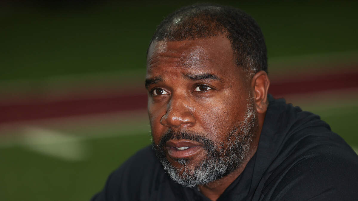 Former South Carolina running backs coach Marquel Blackwell