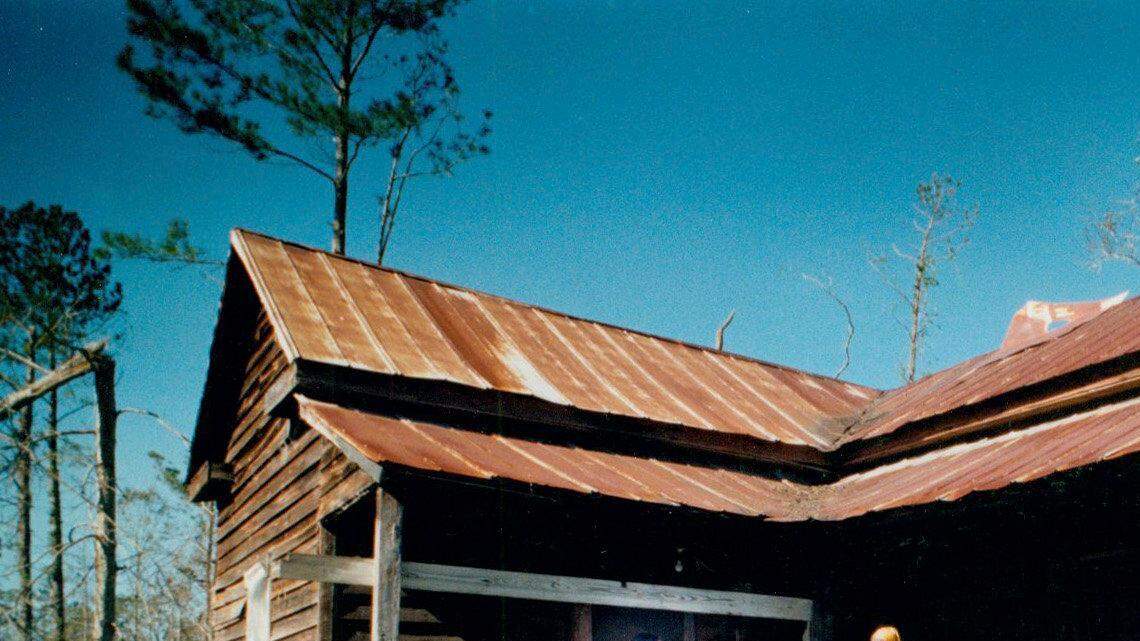 Red Cross worker recalls Hugo damage