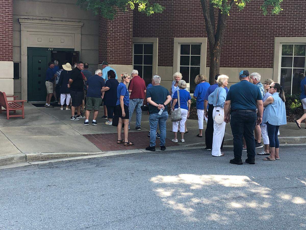 The line to attend Wednesday’s joint meeting between Lexington Town Council and Lexington County Council about the Smallwood Cove development stretched into the town hall parking lot. A couple hundred people concerned about development around the lake overflowed the meeting room.