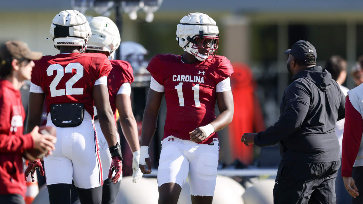 South Carolina edge Jaylen Brown (11) runs drills during practice in Columbia on Thursday, March 27, 2025.
