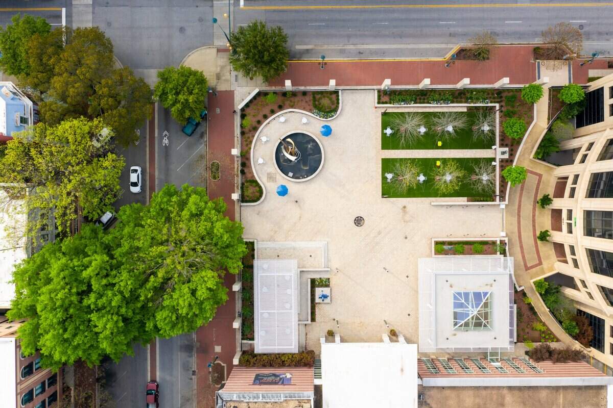 Boyd Plaza, in front of the Columbia Museum of Art at the intersection of Hampton Street and Main Street. March 28, 2020.