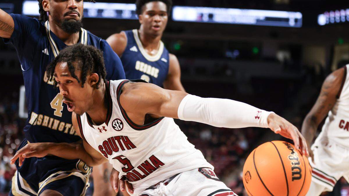 South Carolina guard Meechie Johnson (5) drives to the basket during the first half of the Gamecocks’ game at Colonial Life Arena in Columbia on Friday, December 1, 2023.