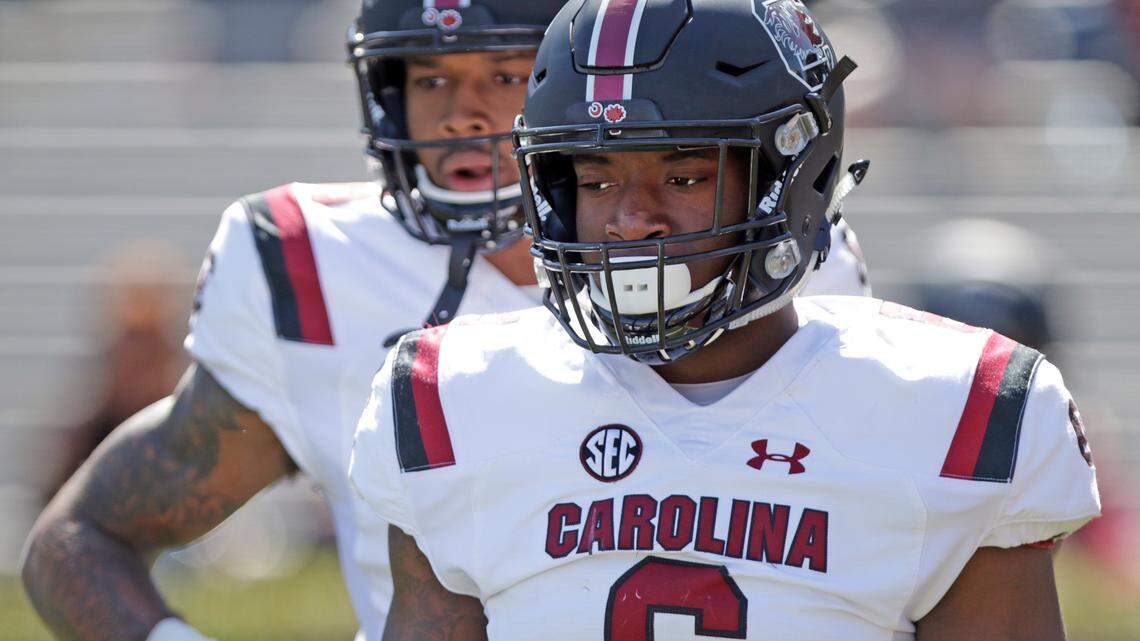 South Carolina football linebacker TJ Brunson