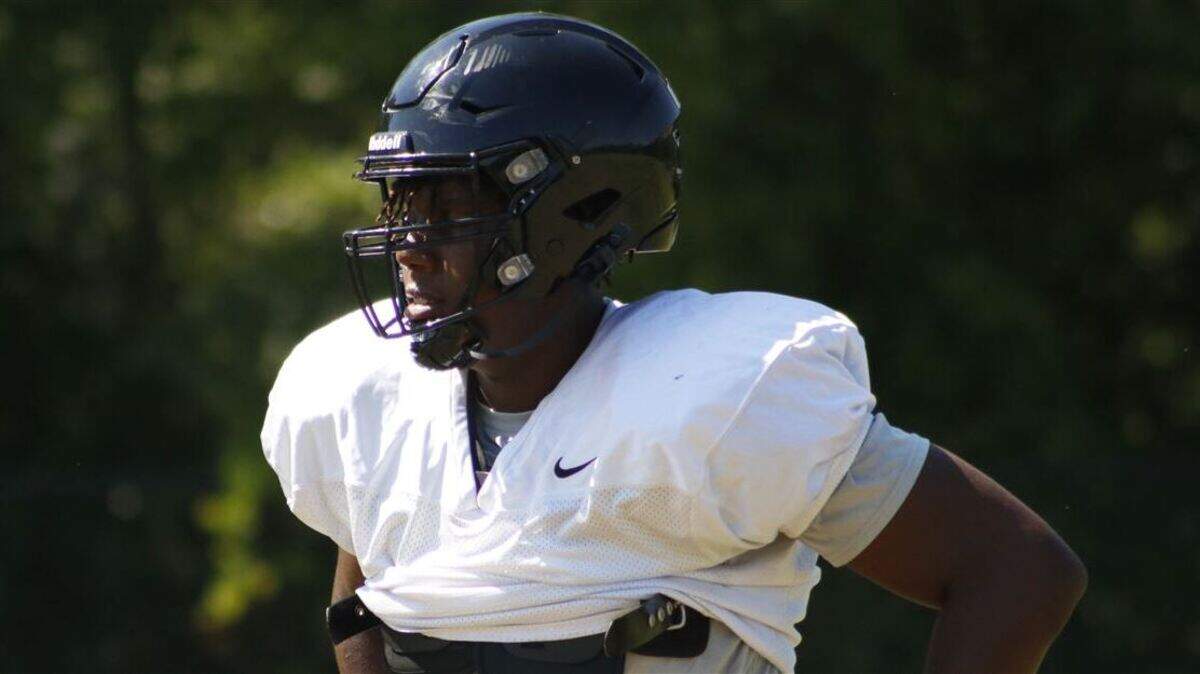 Dillon offensive lineman Josiah Thompson