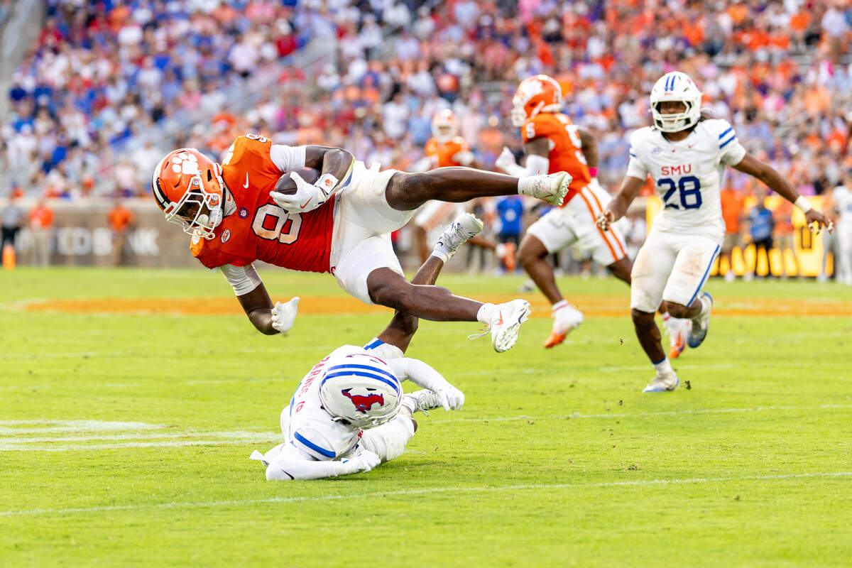 Clemson running back Adam Randall