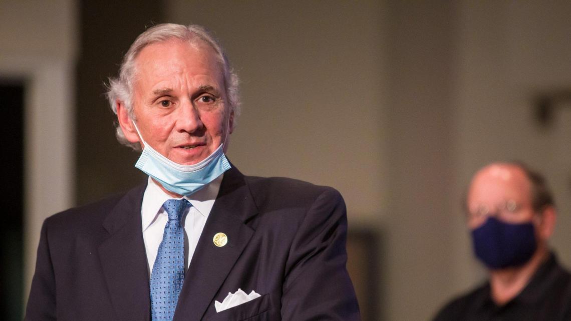 McMaster restricts SC alcohol sales to slow spread of COVID-19 among young people