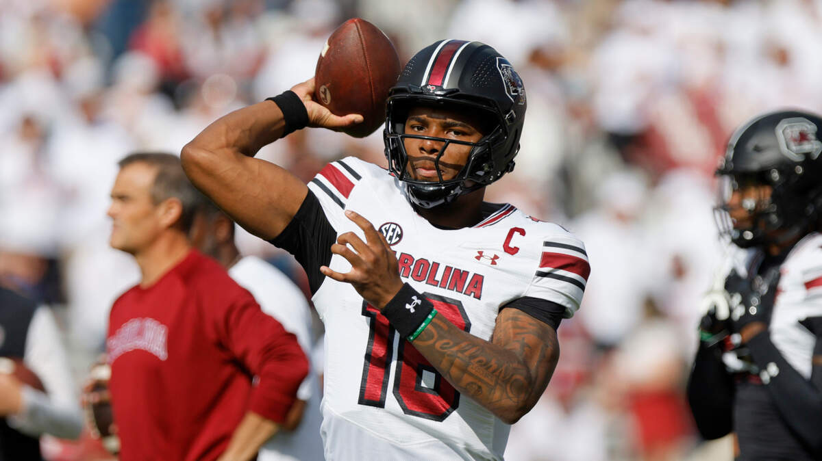 South Carolina’s LaNorris Sellers warms up before a game against Oklahoma on Saturday, Oct. 19, 2024, at Gaylord Family - Oklahoma Memorial Stadium in Norman, Okla.