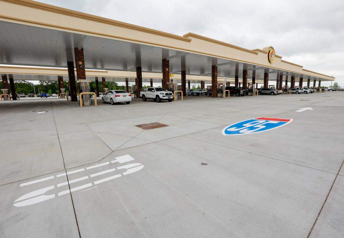 Texas based Buc-ee’s opens Monday in Florence. The travel plaza had a soft opening for first responders and their families on Friday May 13, 2022.