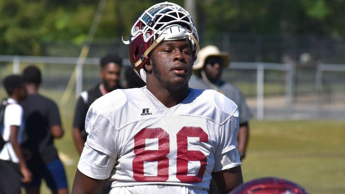 Vic Burley, a four-star 2023 defensive line recruit who signed with Clemson on Wednesday, is one of three early enrollee freshmen cleared to practice with the Tigers leading into the Orange Bowl.