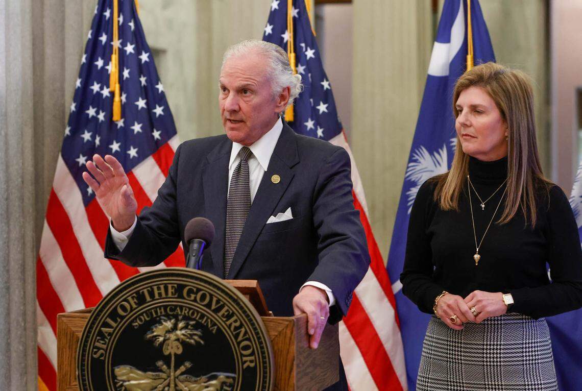 S.C. Governor Henry McMaster, accompanied by Lt. Governor Pamela Evette, discusses his 2022 budget during a press conference in the State House lobby on Monday, Jan. 10, 2022.