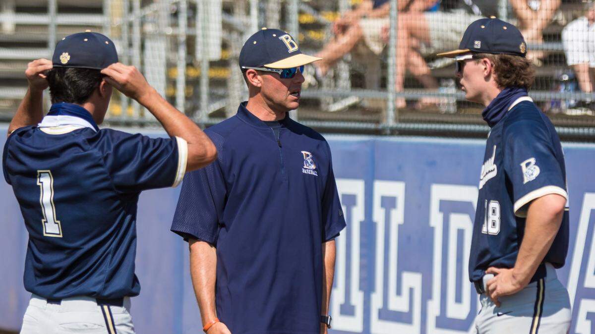 Blythewood High baseball coach Banks Faulkner, middle, chats with Zac Cowan and Brandon Hucks before a game this season at the SC Diamond Invitational. The Bengals’ season ended with a 5-4 loss to JL Mann on May 20, 2021.