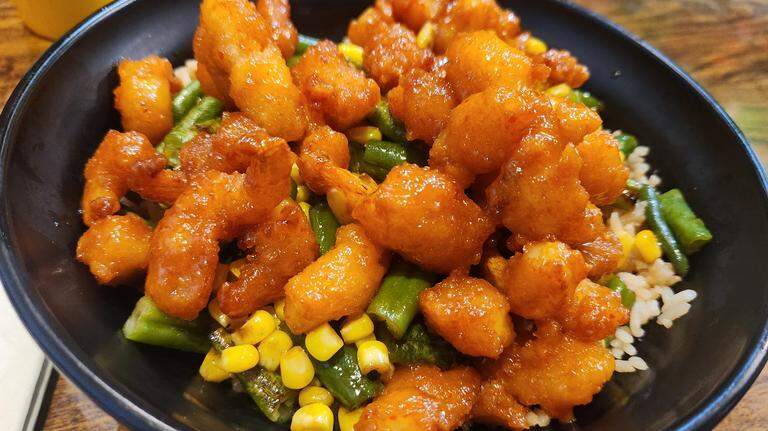 A new restaurant is coming to Forest Acres’ busy Cardinal Crossing development