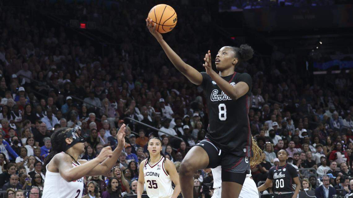 South Carolina's Joyce Edwards (8) will be a junior for the Gamecocks in 2026-27.