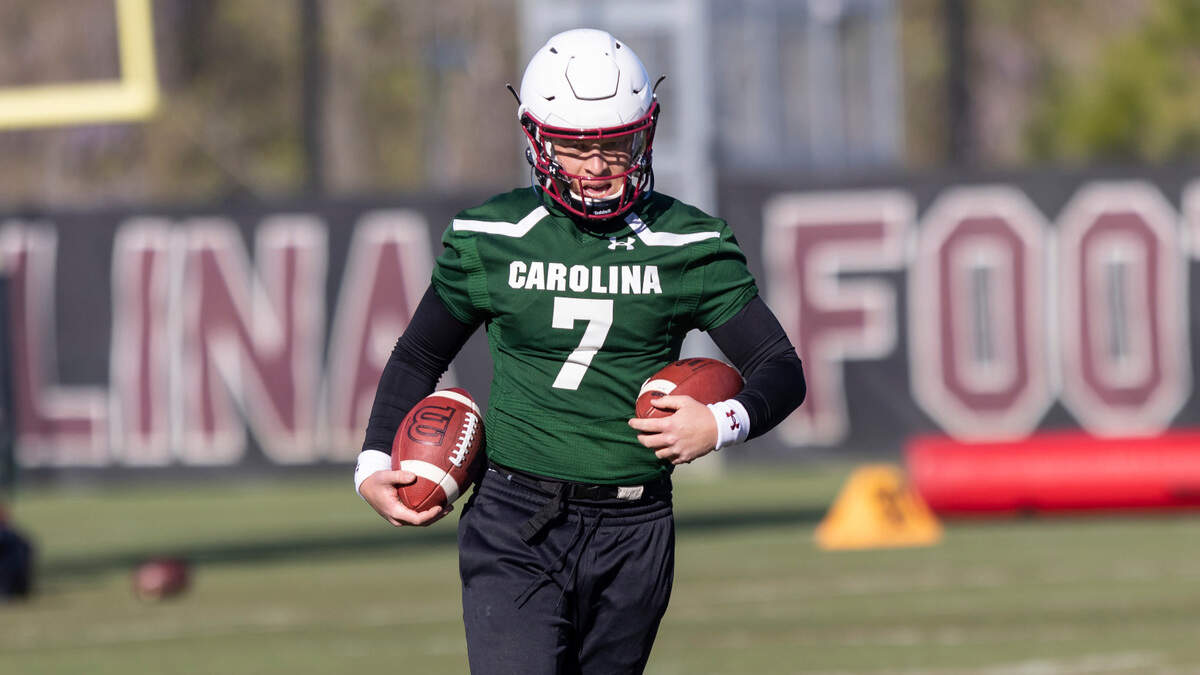 Gamecock quarterback Spencer Rattler