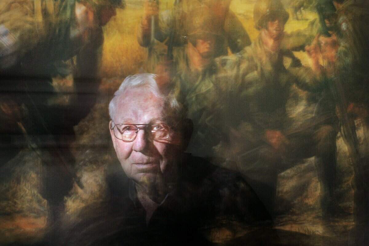 In 2009 T. Moffatt Burriss is reflected in a painting, “Making It Happen” by Jim Dietz. The painting depicts Gavin’s paratroopers capturing the Grave Bridge during Operation Market-Garden, 17th of September 1944. In 1944, Columbia’s T. Moffatt Burriss, then of the 82nd Airborne Division, participated in Operation Market-Garden, the largest paratroop drop in World War II. He played a prominent role.