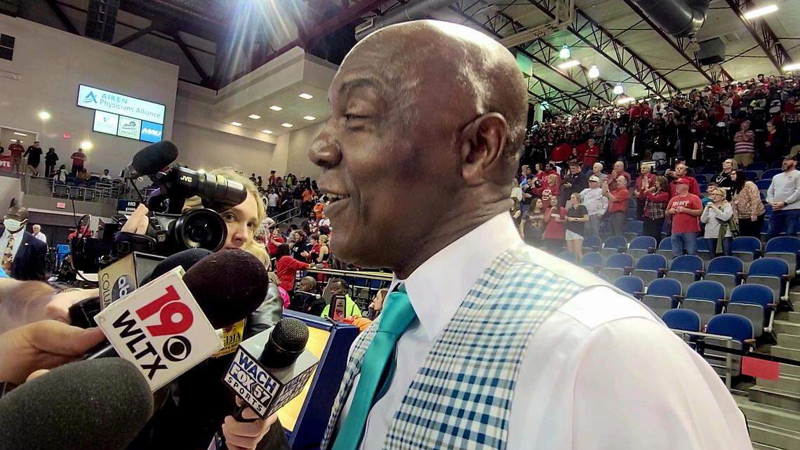 Willie Thomas will be the new coach at White Knoll.