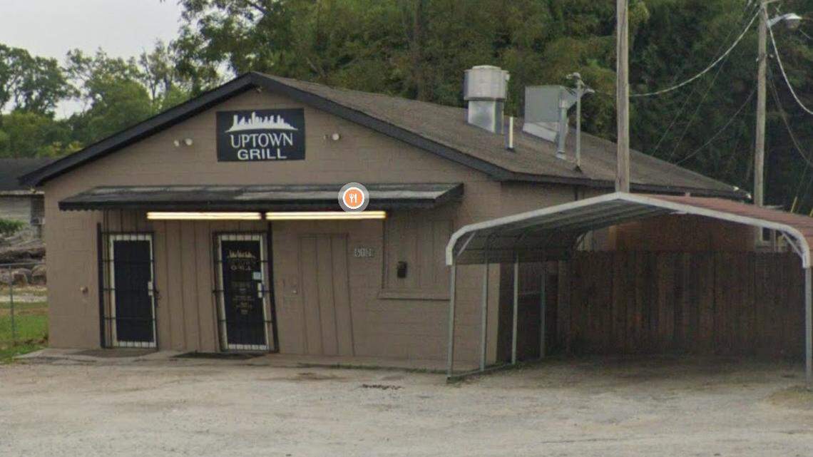 Shooting in restaurant leaves South Carolina man dead, coroner says