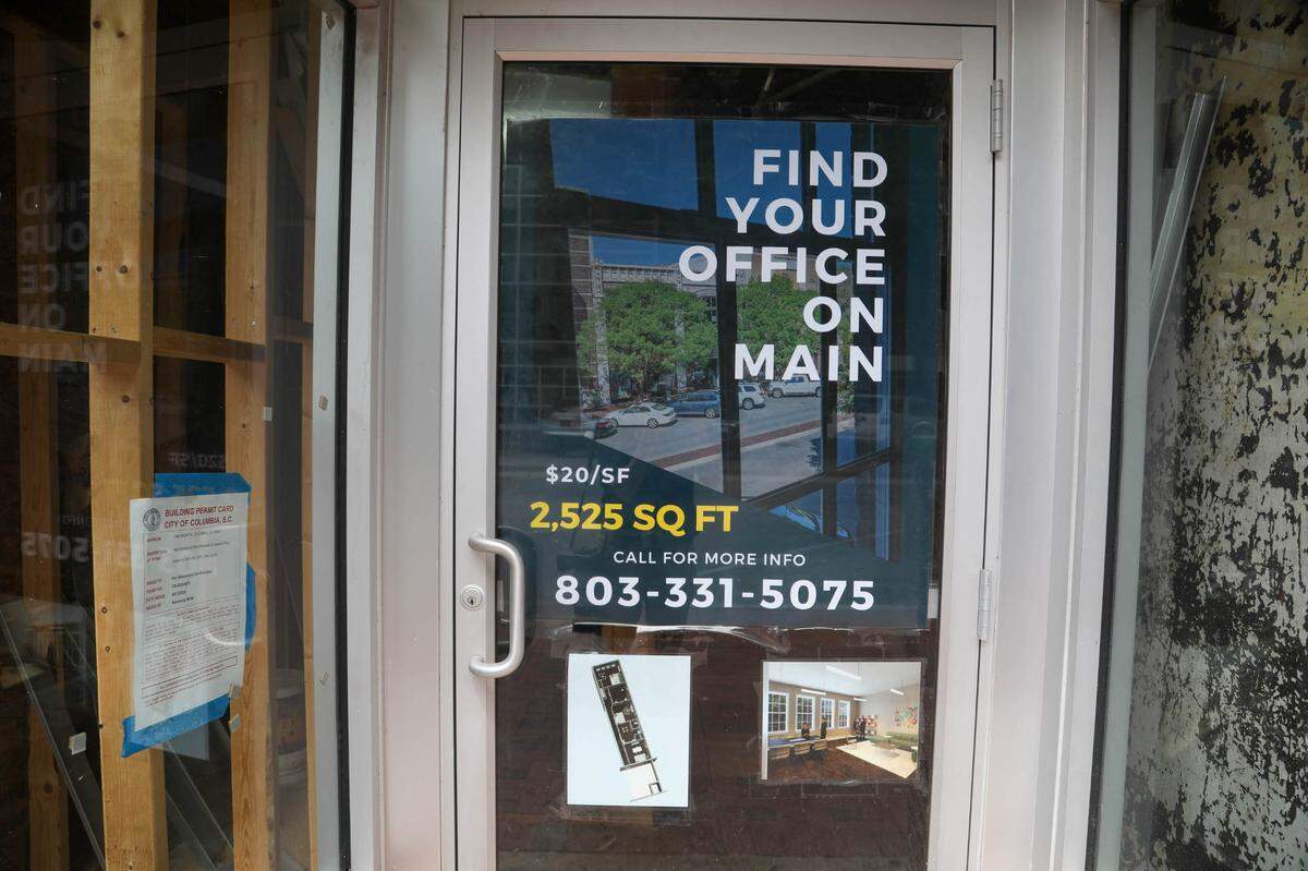 Office space is advertised in Columbia.