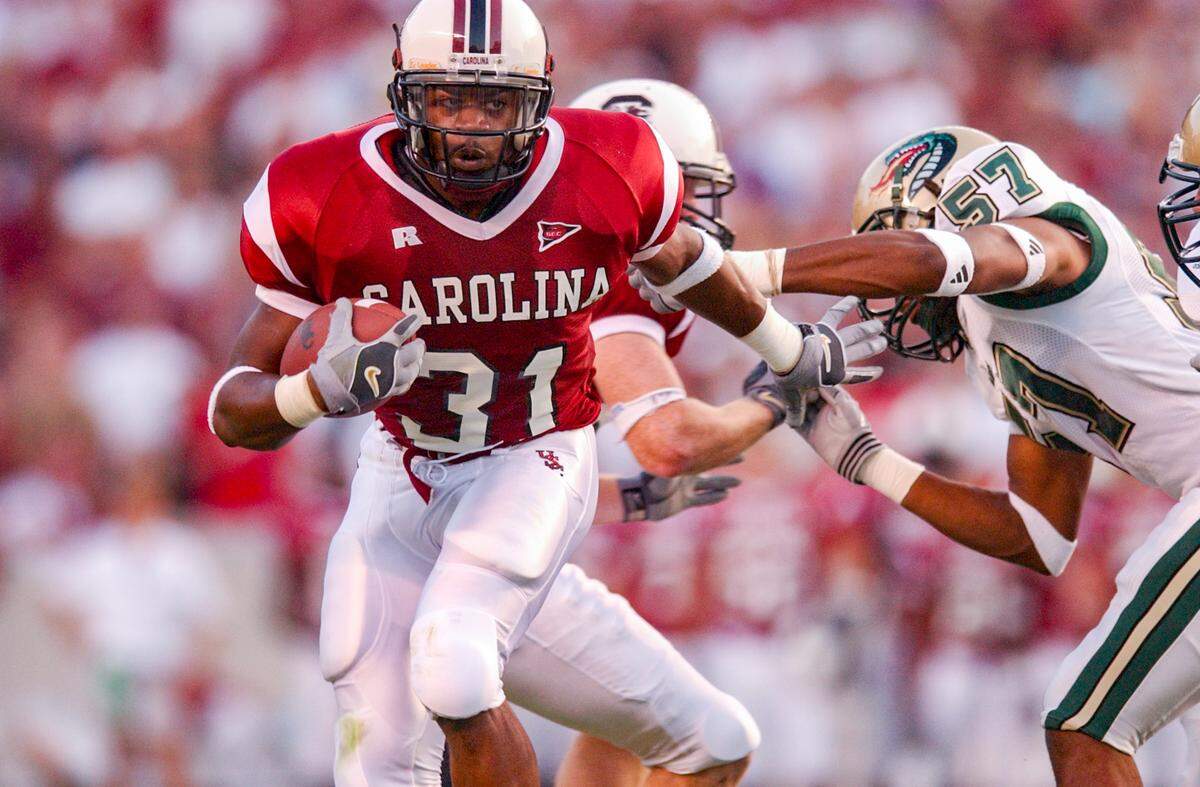 Demetris Summers played under coach Lou Holtz for the hometown USC Gamecocks in 2003 and 2004. Steve Spurrier took over at South Carolina in late 2024, and Summers was cut from the team less than three months later after a failed drug test.