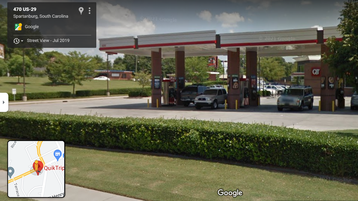 The attacks left one man injured outside a QuikTrip store in South Carolina, officials said.