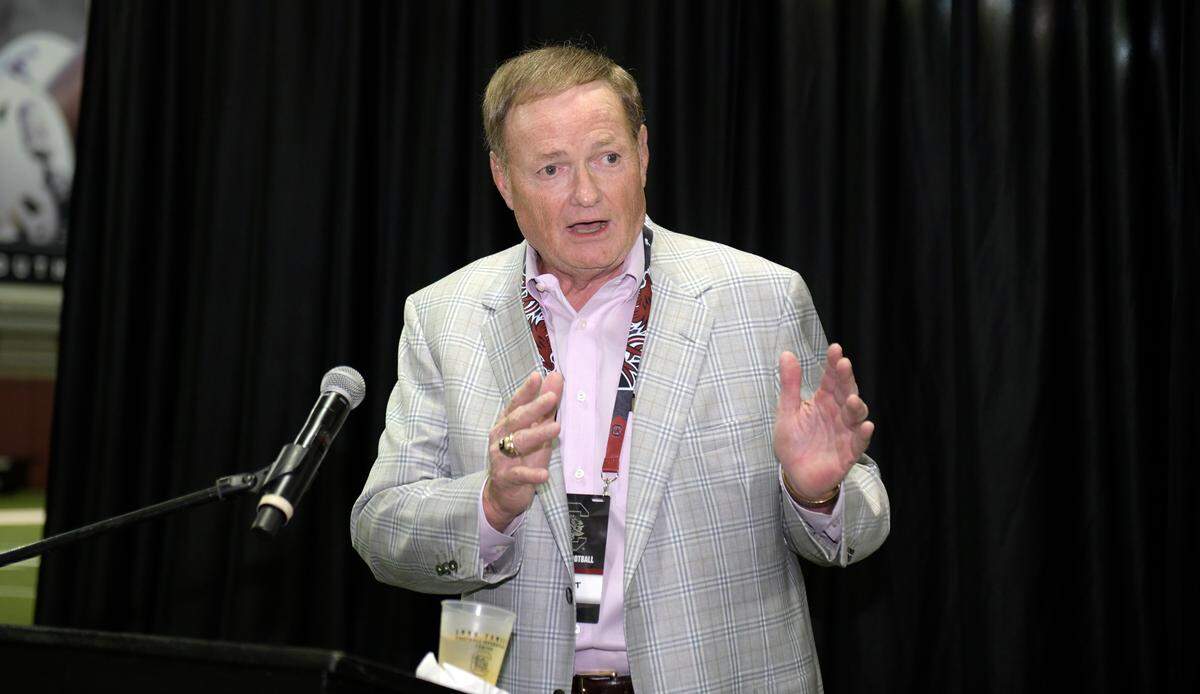 Ken Wheat speaks at the 1969 Gamecocks team’s 50th reunion in October.