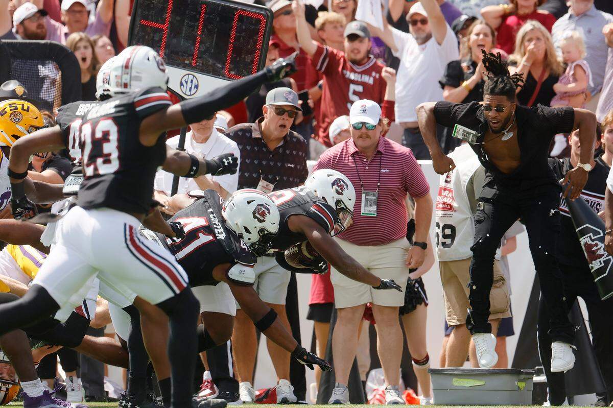 Matrick Belton, aka Trick Williams, reacts (far right, leaping) during South Carolina’s blocked punt against LSU on Sept. 14, 2024.