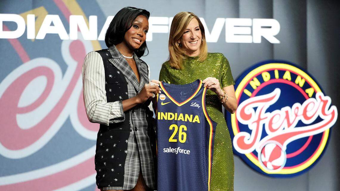 Raven Johnson first Gamecock selected with first round pick in 2026 WNBA Draft