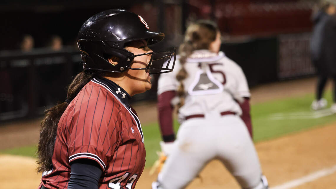Late home run carries South Carolina softball to win in NCAA Tournament opener