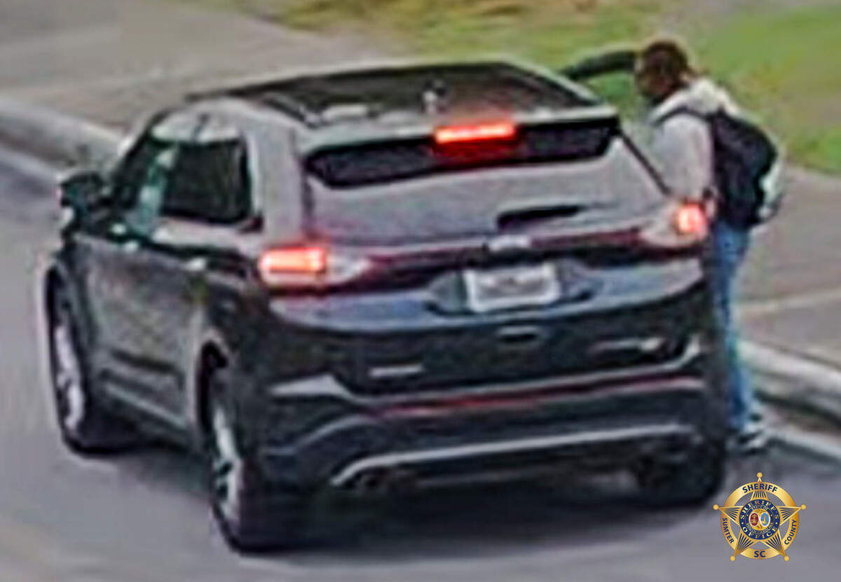 Missing teen Yu’Niya Zhrori Cooks was last seen getting into a black Ford Edge, according to the Sumter County Sheriff’s Office.