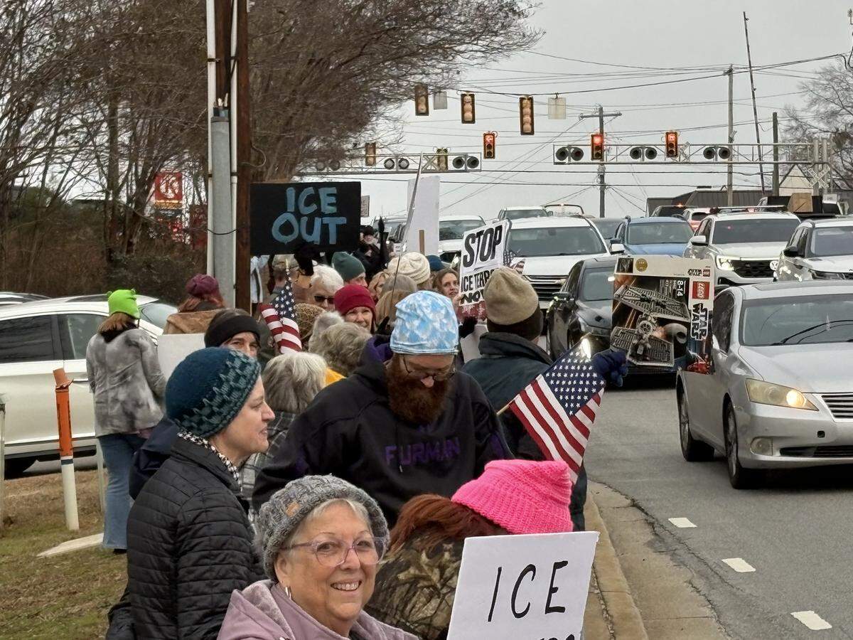 Anti-ICE protesters gathered along Lake Murray Boulevard in Irmo during rush hour on Jan. 29, 2026.