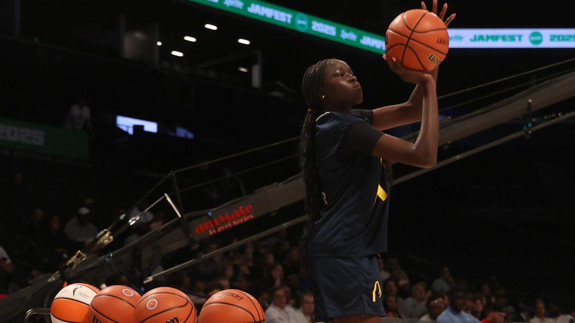 McDonald’s All American East wing Agot Makeer (1) shoots the ball during the Sprite Jam Fest on March 31 at Barclay’s Center.