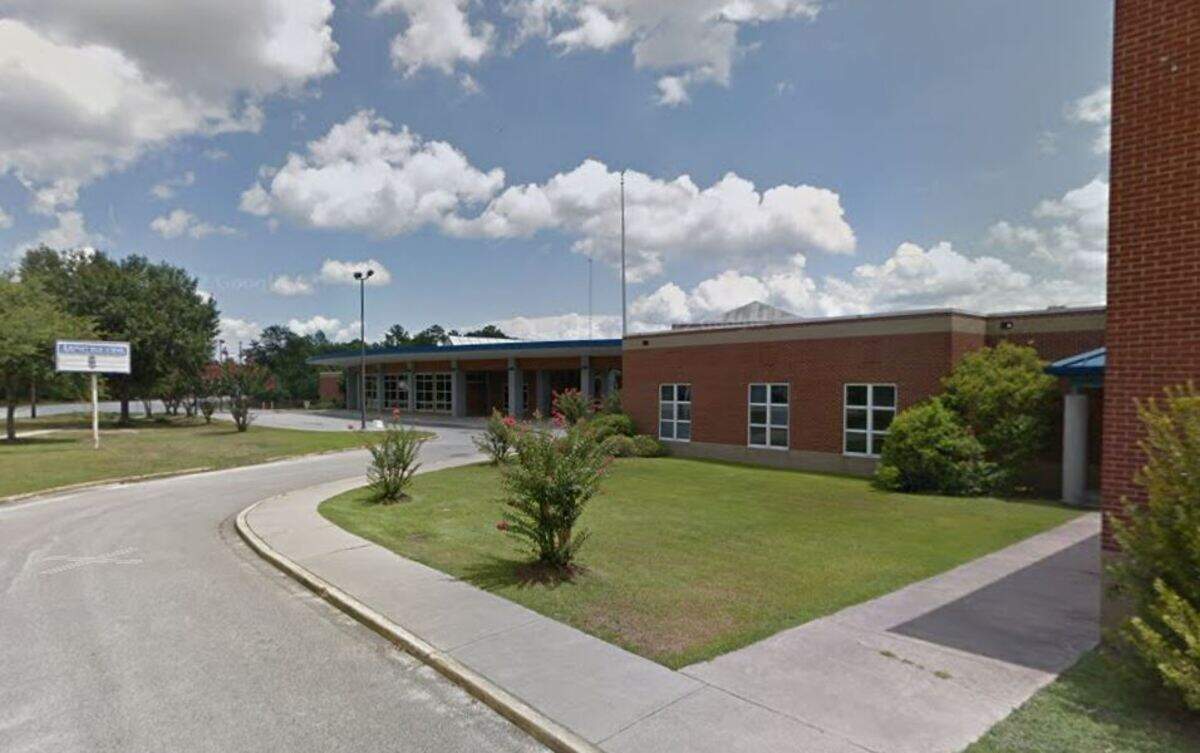 Airport High School