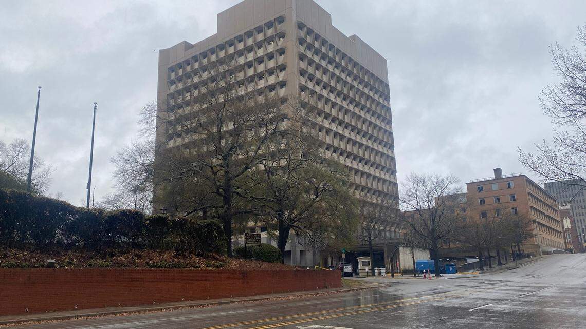 Strom Thurmond federal buildings are for sale. Could City of Columbia buy them?