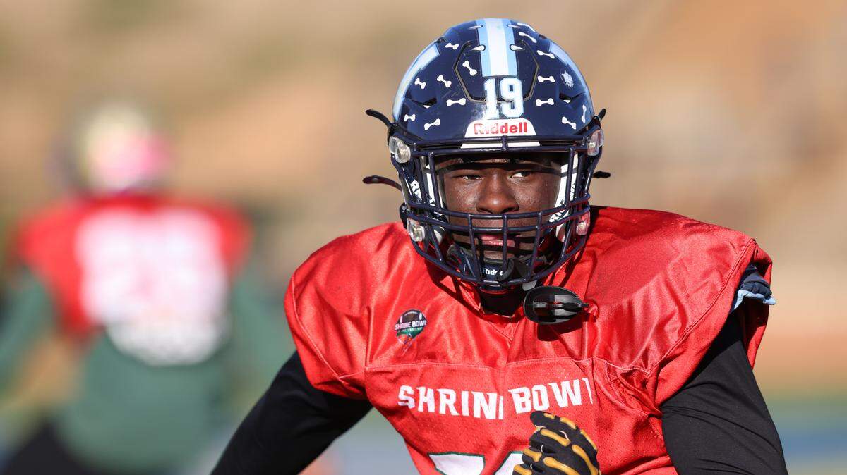 Jamel Howse (19) of Newberry High School is seen at Spartanburg High School in Spartanburg on Monday, December 15, 2025, during practice for the upcoming Shrine Bowl of the Carolinas.
