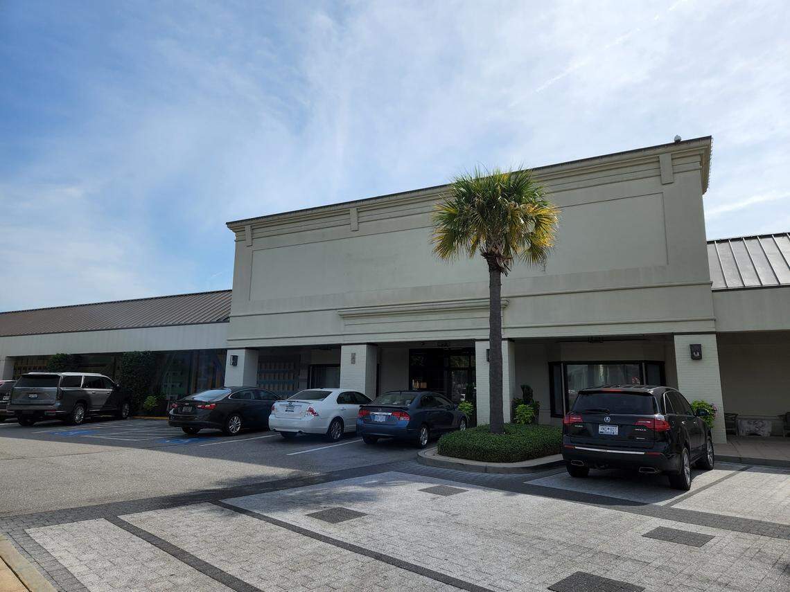 Officials with the town of Forest Acres say they have construction plans for HomeGoods and Sephora stores in the Trenholm Plaza shopping center.