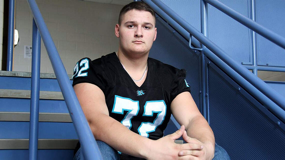 NC offensive line recruit reacts to South Carolina’s season, Gamecocks’ offer