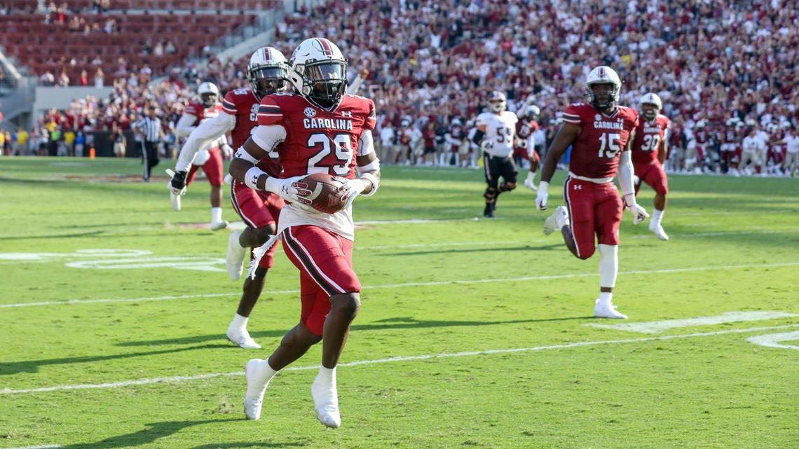 Gamecocks ride twists and turns of wild game to claim victory over Troy