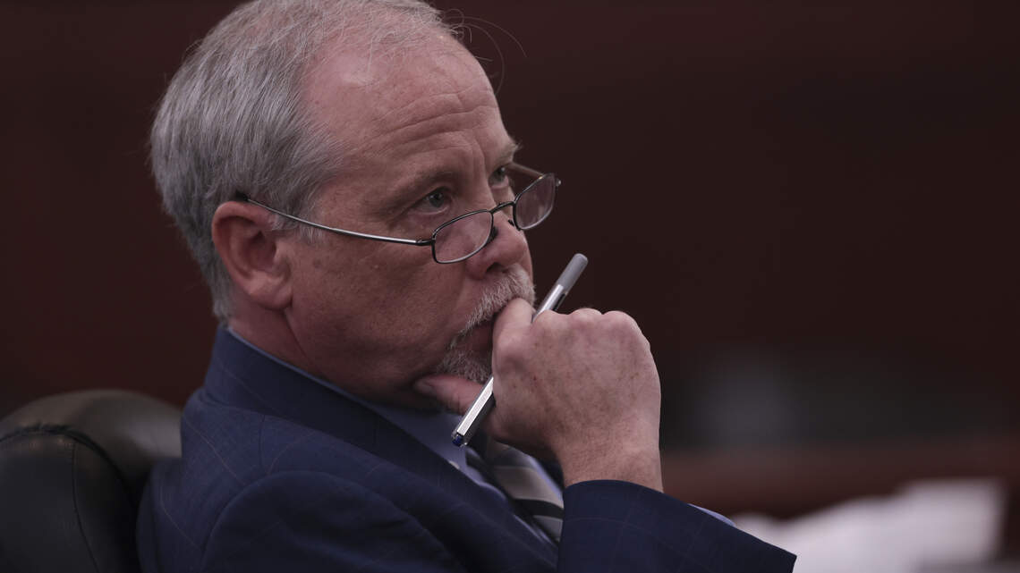 Murdaugh prosecutor Creighton Waters says he’ll let judge decide on new trial site