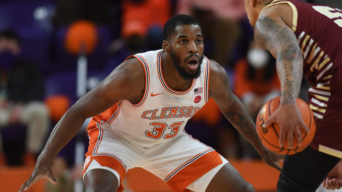 Clemson forward Naz Bohannon (33)