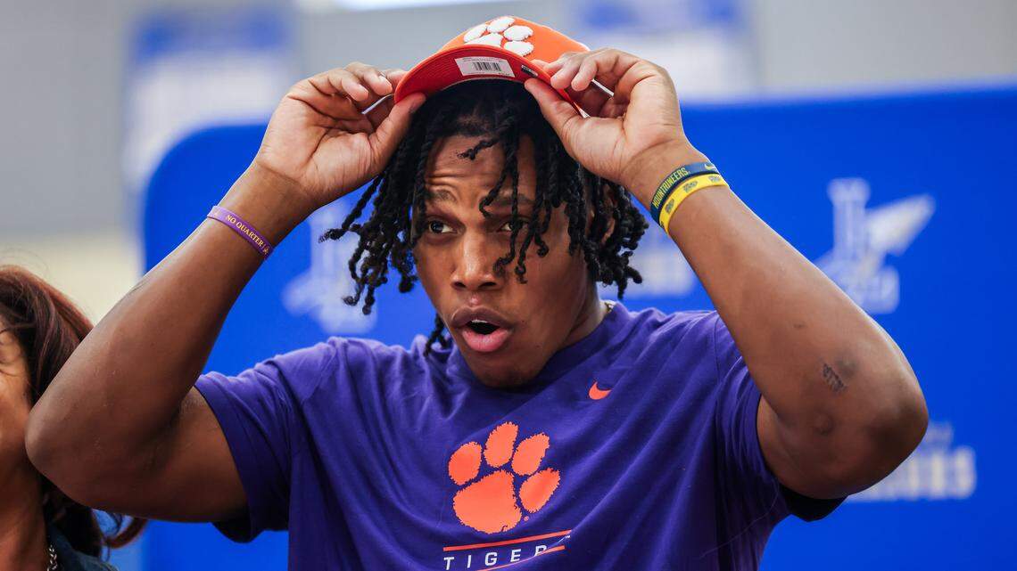 Why an in-state recruit flipped to Clemson ... and went viral in the process
