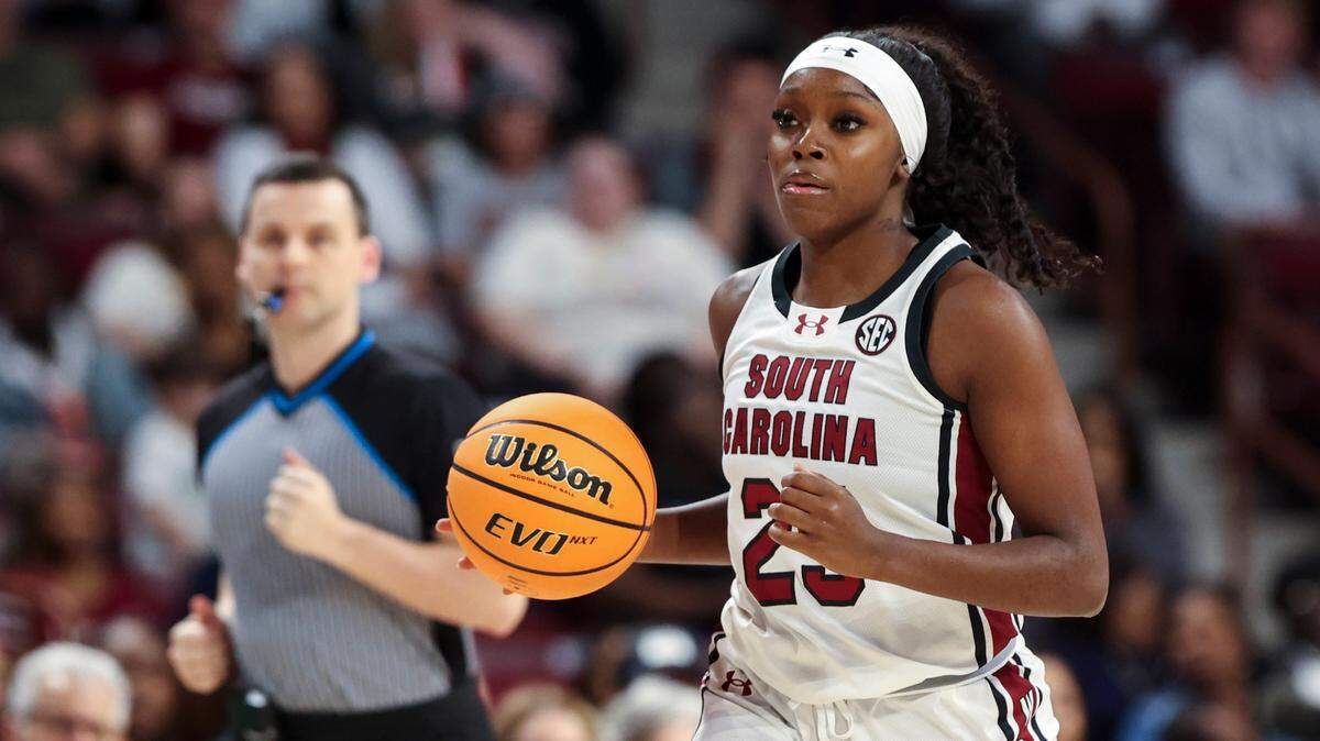 University of South Carolina guard Raven Johnson (25) drives the ball downcourt during the first half of action against Clayton State in the Colonial Life Arena on Monday, Oct. 28, 2024.