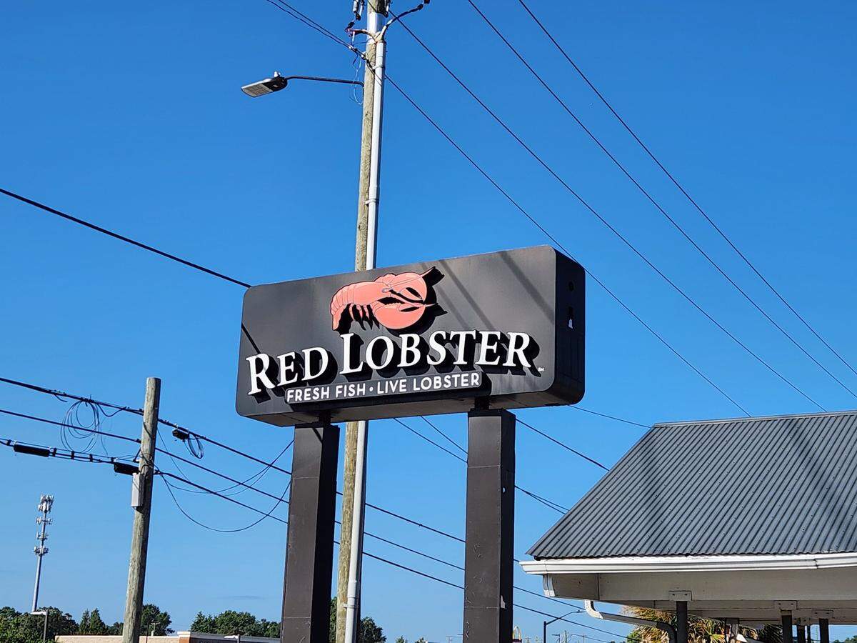 The Red Lobster restaurant at 1270 Knox Abbott Drive in Cayce has closed, per court filings and signage on the door.